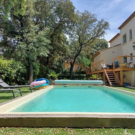 Magnifique Demeure Familiale Villa Castries Exterior foto
